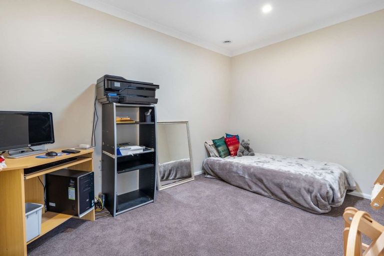 Photo of property in 100 Courtenay Drive, Kaiapoi, 7630