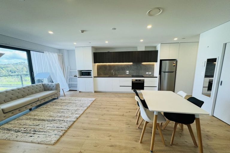 Photo of property in 514/3 Kaipiho Lane, Albany, Auckland, 0632