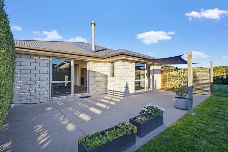 Photo of property in 4 Denton Street, Amberley, 7410