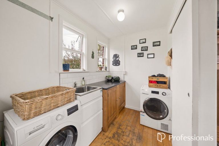 Photo of property in 6 Anson Grove, Naenae, Lower Hutt, 5011