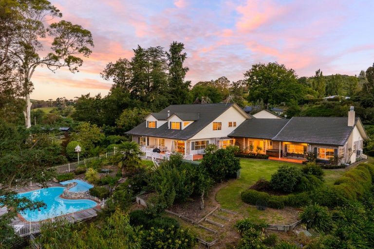 Photo of property in 77 Endsleigh Road, Havelock North, Hastings, 4172