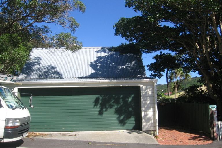 Photo of property in 66 Creswick Terrace, Northland, Wellington, 6012