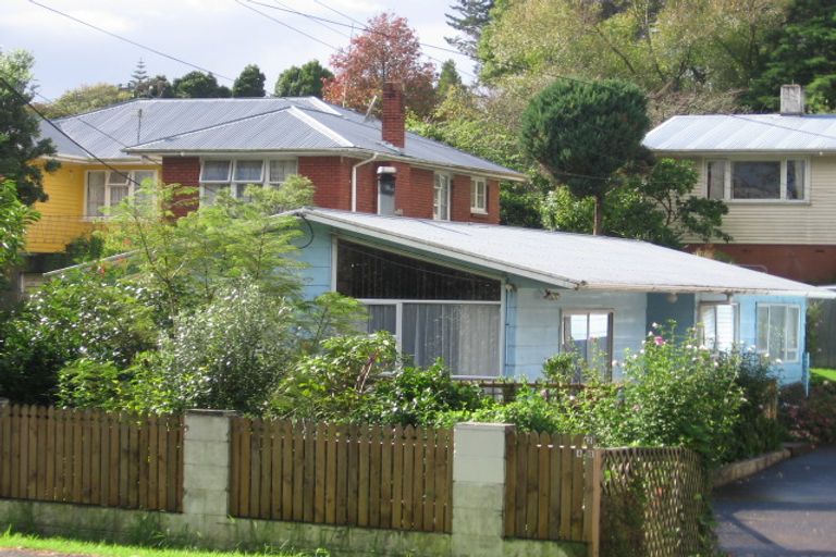 Photo of property in 1/40 Millbrook Road, Henderson, Auckland, 0612