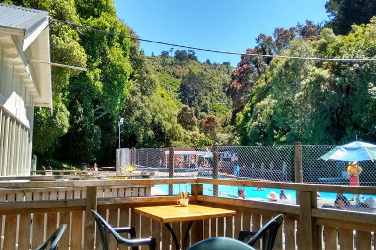 Photo of property in 9 Swansea Street, Khandallah, Wellington, 6035