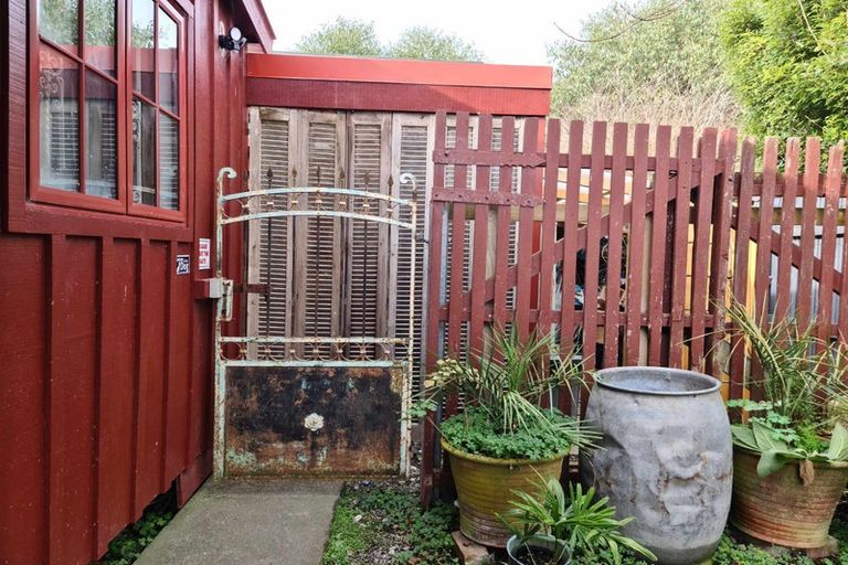 Photo of property in 93a Kuratawhiti Street, Greytown, 5794