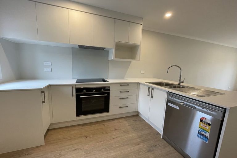 Photo of property in 8/125b Metcalfe Road, Ranui, Auckland, 0612