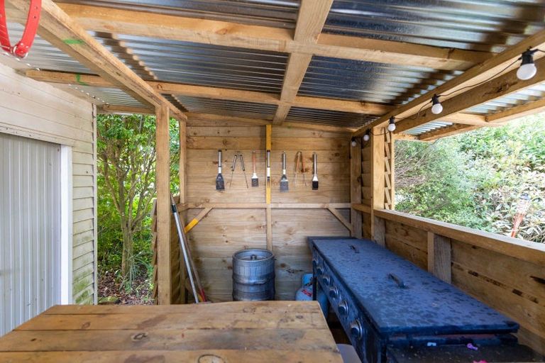 Photo of property in 6 Ross Street, Marton, 4710