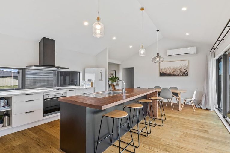 Photo of property in 1 Newman Road, Rolleston, 7614