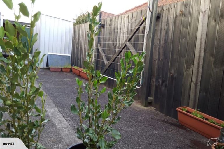 Photo of property in 37unit Seddon Street, Glenholme, Rotorua, 3010