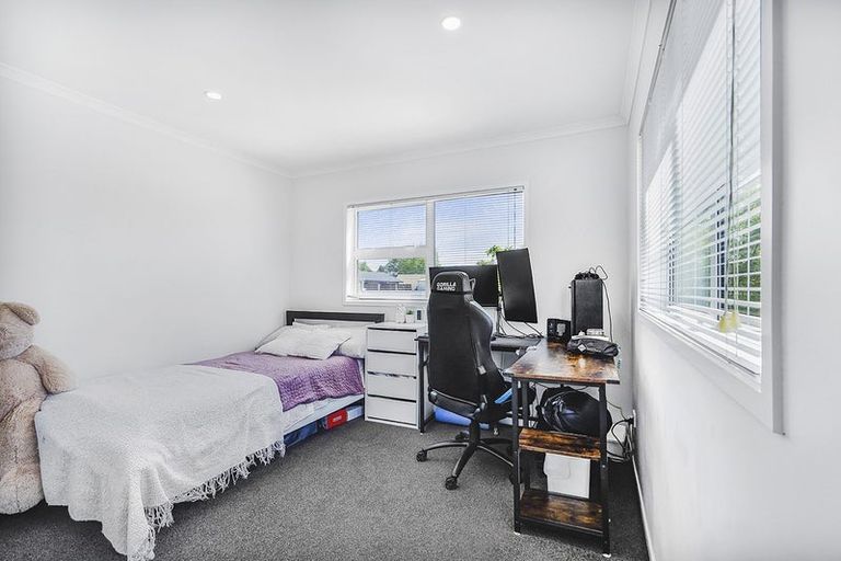 Photo of property in 24/10 Burrows Place, Frankton, Hamilton, 3204