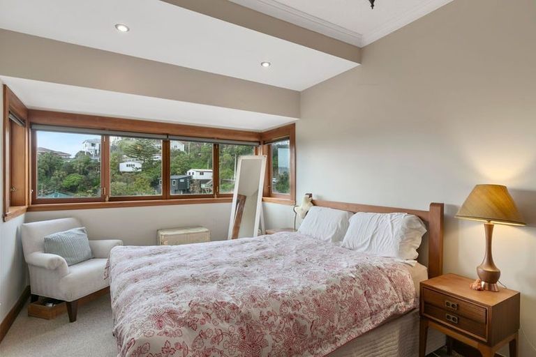 Photo of property in 105 Mortimer Terrace, Brooklyn, Wellington, 6021