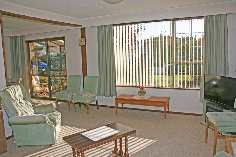 Photo of property in 85a High Street, Mosgiel, 9024