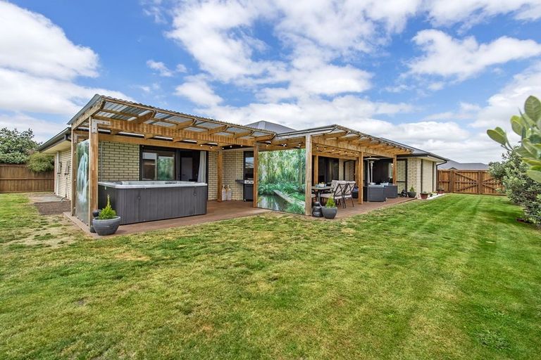 Photo of property in 81 Fairfield Way, Rolleston, 7614