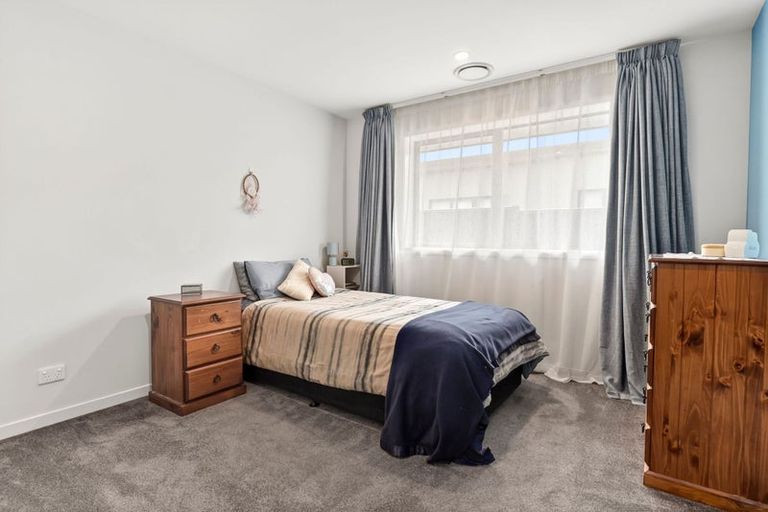 Photo of property in 9 Brewster Crescent, Lake Hawea, Wanaka, 9382