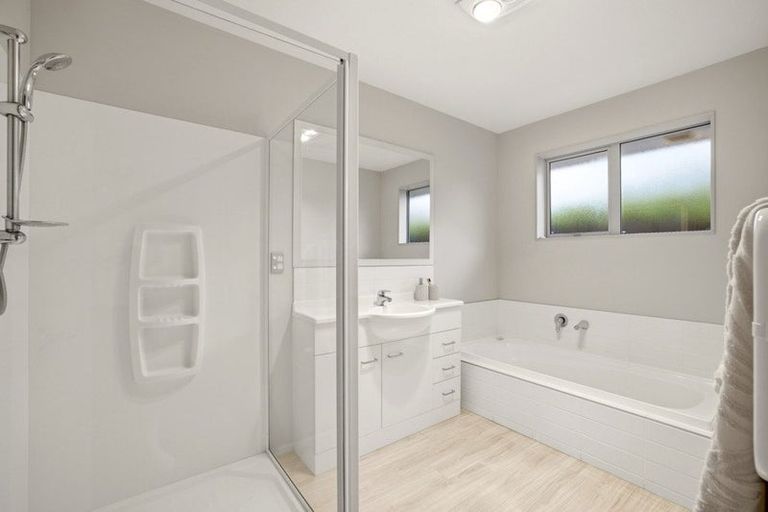 Photo of property in 18 Wyatt Street, Kaiapoi, 7630