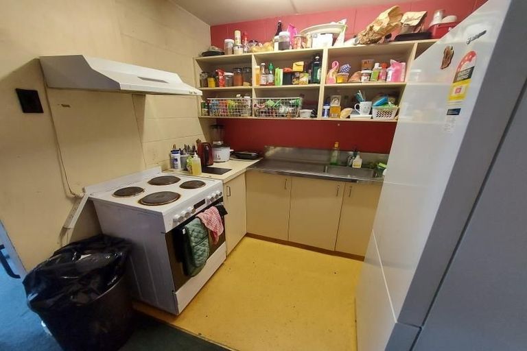 Photo of property in Te Awhina Apartments, 19/22u Sussex Street, Mount Cook, Wellington, 6021