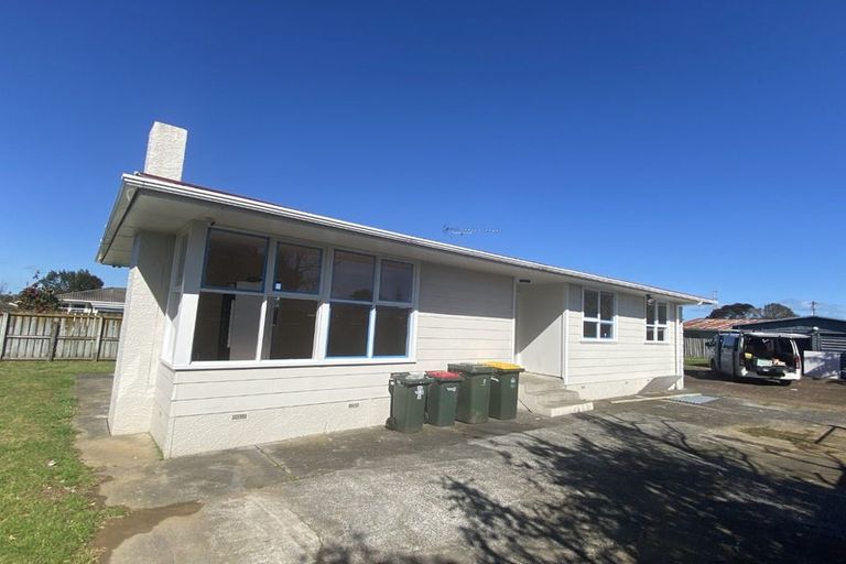 Photo of property in 11 Jury Place, Favona, Auckland, 2024