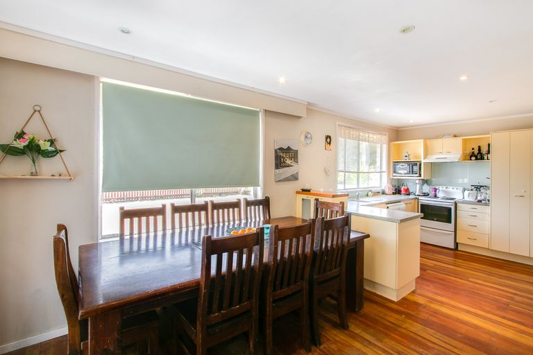 Photo of property in 68 Middle Road, Havelock North, 4130