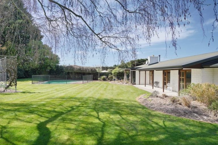 Photo of property in 196 Miners Road, Templeton, Christchurch, 7676