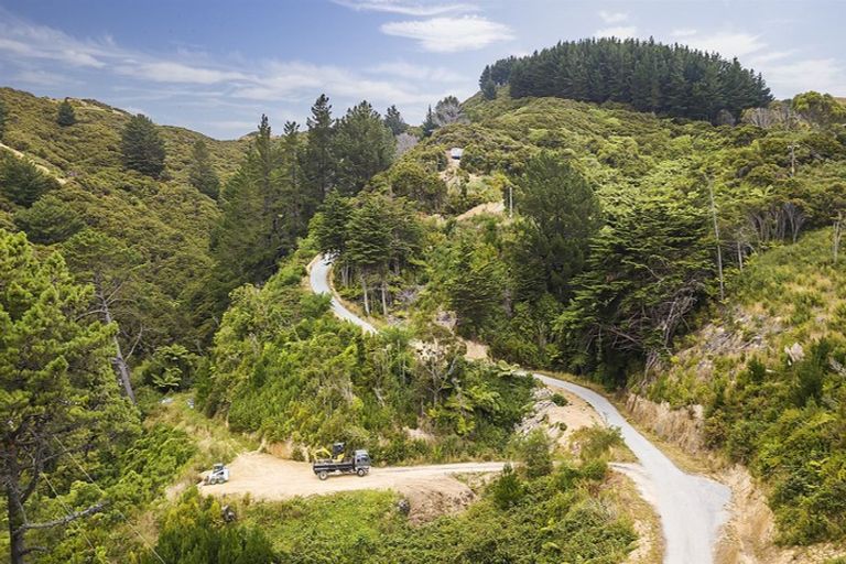 Photo of property in 522 Paremata Haywards Road, Judgeford, Porirua, 5381