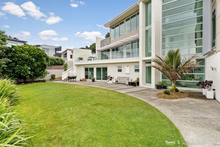 Photo of property in 61 Burnham Street, Seatoun, Wellington, 6022