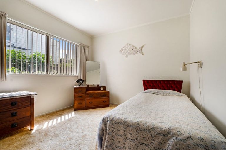 Photo of property in 21-23 Rurumoki Street, Regent, Whangarei, 0112