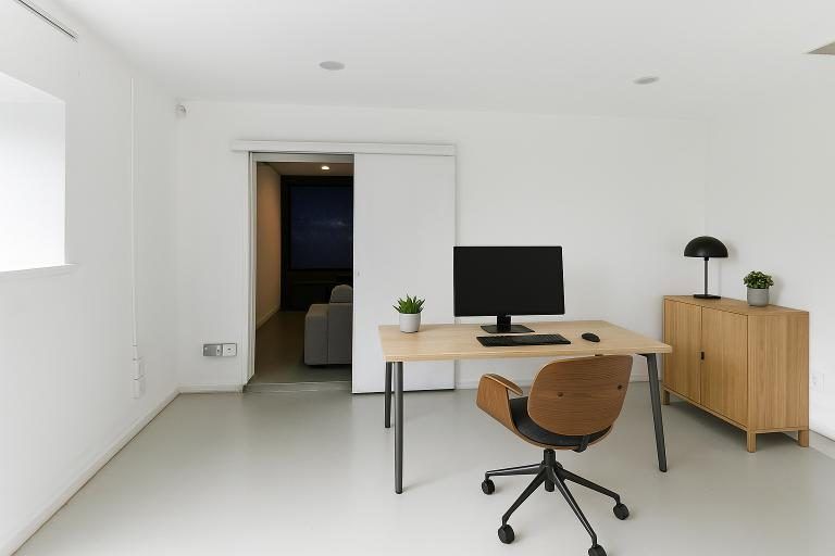 Photo of property in 3 Fernhaven Place, Massey, Auckland, 0614