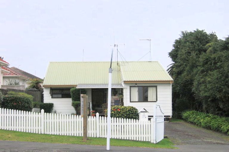 Photo of property in 1a Dalgliesh Avenue, Forest Lake, Hamilton, 3200