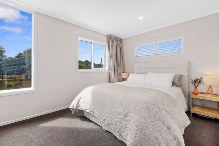 Photo of property in 1/1 Murphy Place, Titahi Bay, Porirua, 5022
