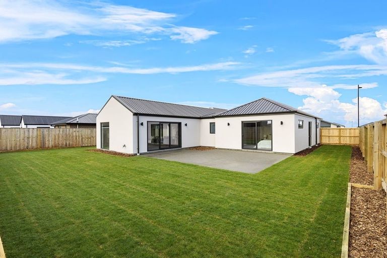 Photo of property in 11 Coney Place, Rolleston, 7614