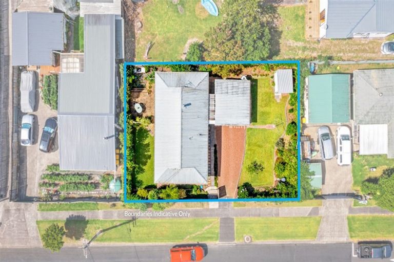 Photo of property in 18 Arney Road, Ranui, Auckland, 0612