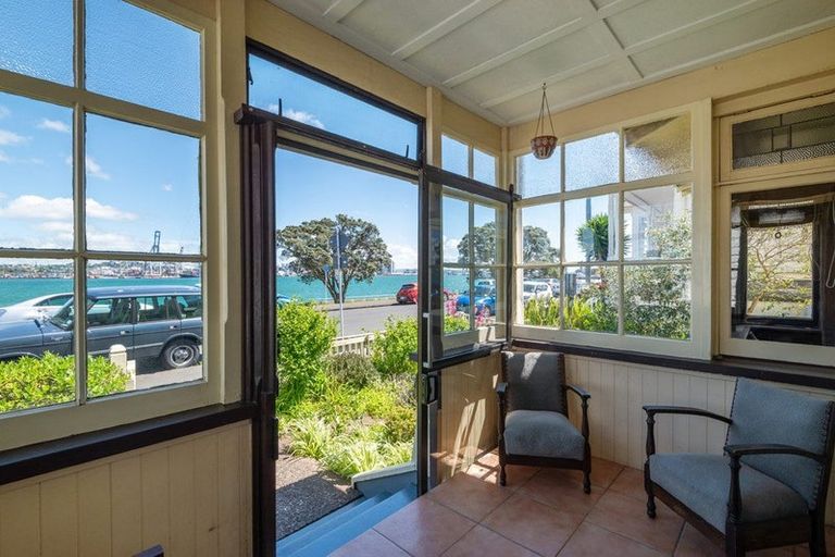 Photo of property in 28 Queens Parade, Devonport, Auckland, 0624