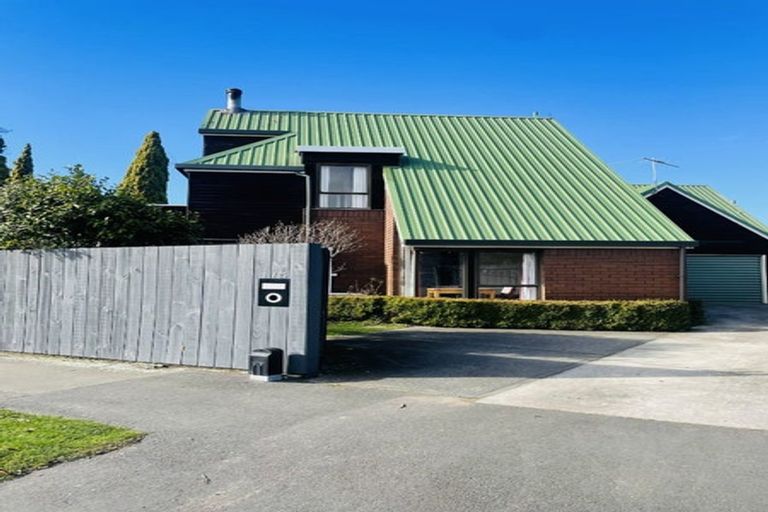 Photo of property in 2/35 Solway Avenue, Ilam, Christchurch, 8041