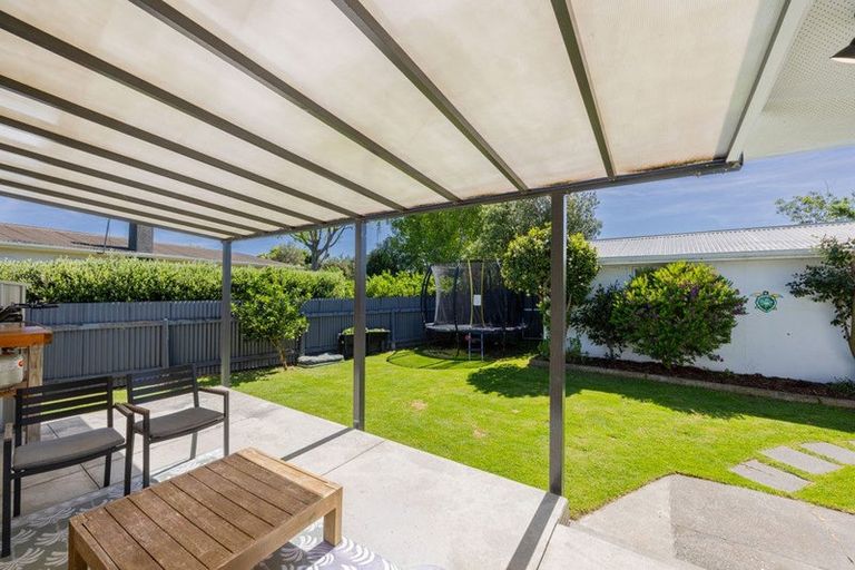 Photo of property in 2/27 Trevelyan Street, Onekawa, Napier, 4110