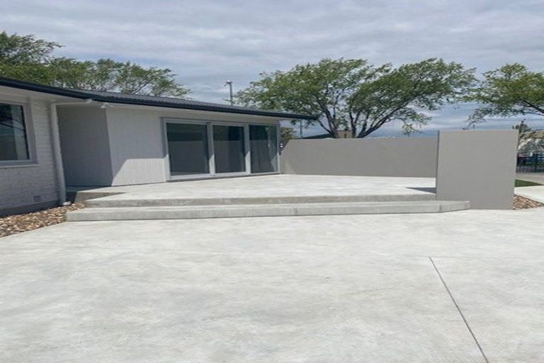 Photo of property in 7 Royleen Street, Casebrook, Christchurch, 8051