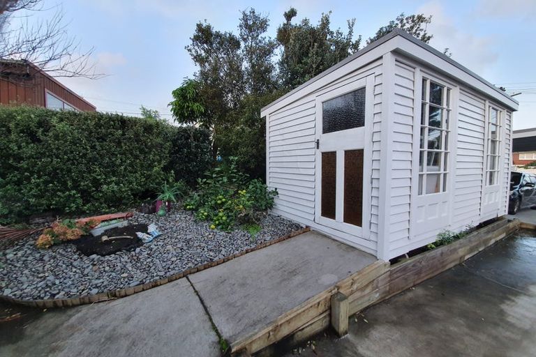 Photo of property in 39 Dakota Avenue, Beach Haven, Auckland, 0626