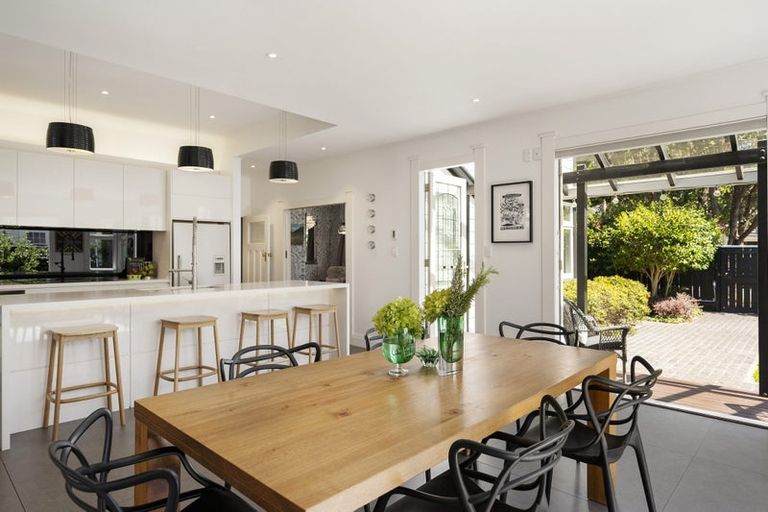 Photo of property in 47 Dundas Street, Seatoun, Wellington, 6022