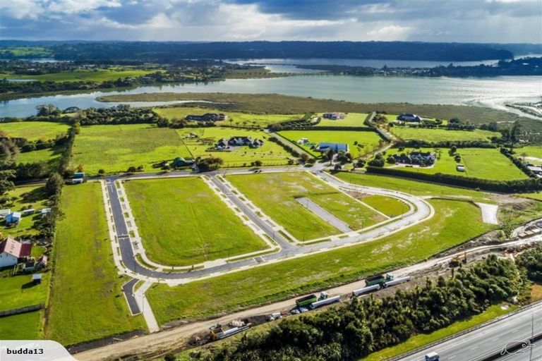 Photo of property in 8 Makete Crescent, Hobsonville, Auckland, 0618