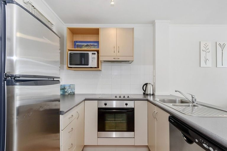 Photo of property in 401/23 Maunganui Road, Mount Maunganui, 3116