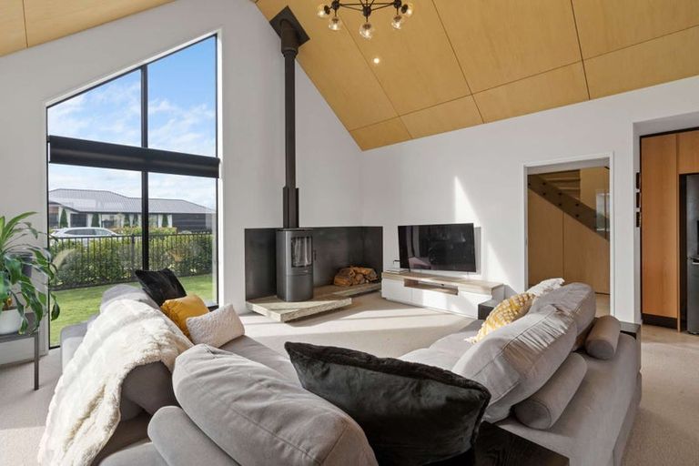 Photo of property in 22 Longcot Drive, Rolleston, 7615