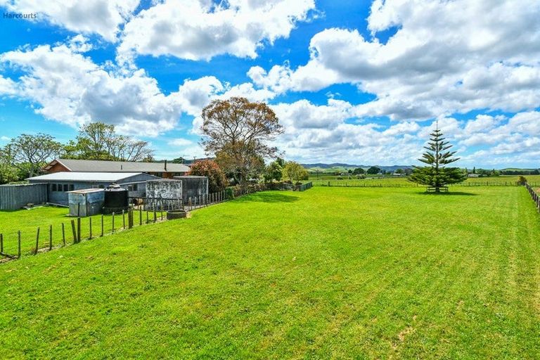 Photo of property in 2086 State Highway 2, Maramarua, Pokeno, 2471