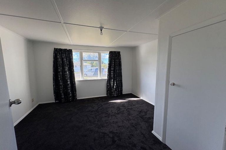 Photo of property in 39 Liverpool Crescent, Flaxmere, Hastings, 4120
