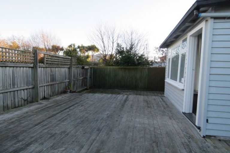 Photo of property in 231 Geraldine Street, Edgeware, Christchurch, 8013