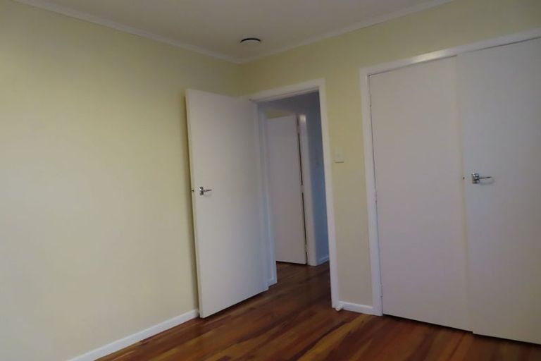 Photo of property in 60 Beazley Avenue, Paparangi, Wellington, 6037