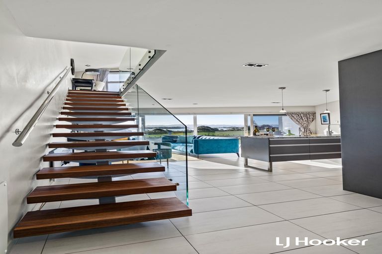 Photo of property in 3 Pio Road, Bowentown, Waihi Beach, 3177