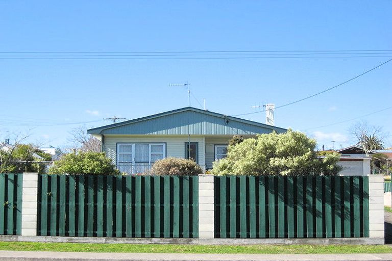 Photo of property in 37a Racecourse Road, Waipukurau, 4200