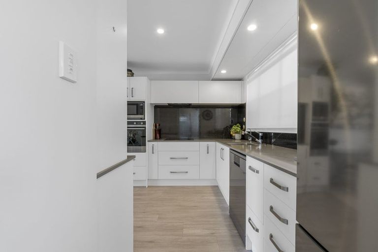Photo of property in 3/22 Cliff Road, Tauranga, 3110