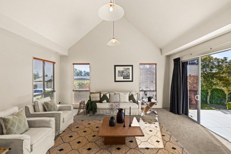 Photo of property in 50 Rochfort Road, Havelock North, 4130