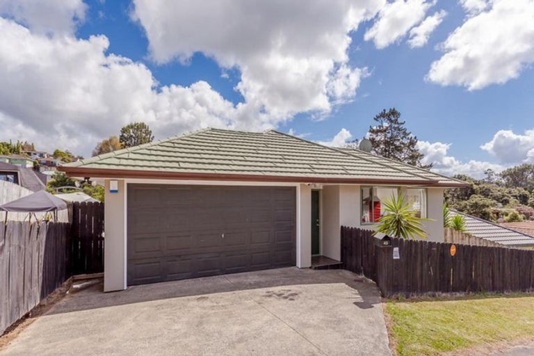 Photo of property in 43 Hewlett Road, Massey, Auckland, 0614