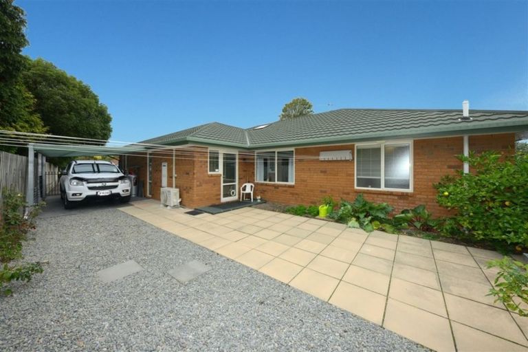 Photo of property in 36 Merrin Street, Avonhead, Christchurch, 8042